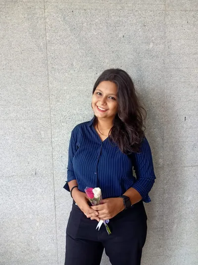 Dhruvi Jha